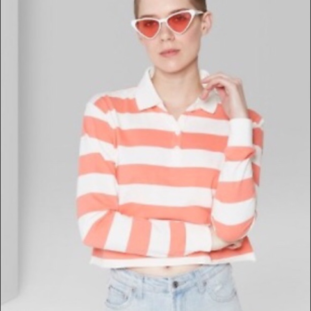 Long sleeve crop top